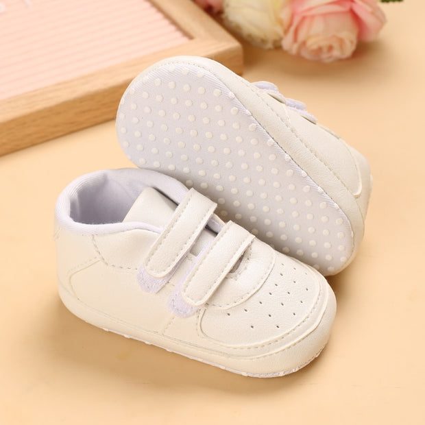 Classic Soft-soled Sneakers